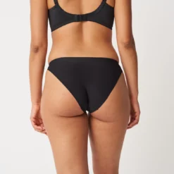 Chantelle Every Curve Black Briefs - Refined Microfiber and Embroidery -FITANCY Boutique slip noir 1232179 3 1140x1140