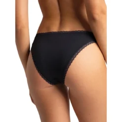 Passionata Slip en Coton Noir - Confort et Style 6 Passionata Slip en Coton Noir - Confort et Style -FITANCY Boutique slip taille basse charlotte noir en coton 3683527 8006681 81 1140x1140