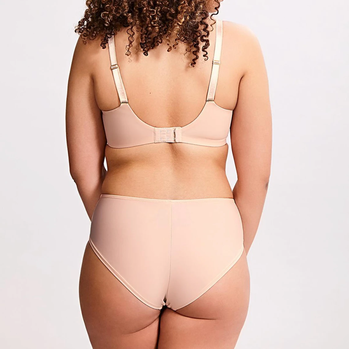 Sculptresse Siren Vintage High Waist Sculpting Briefs 6 Sculptresse Siren Vintage High Waist Sculpting Briefs – Image 4