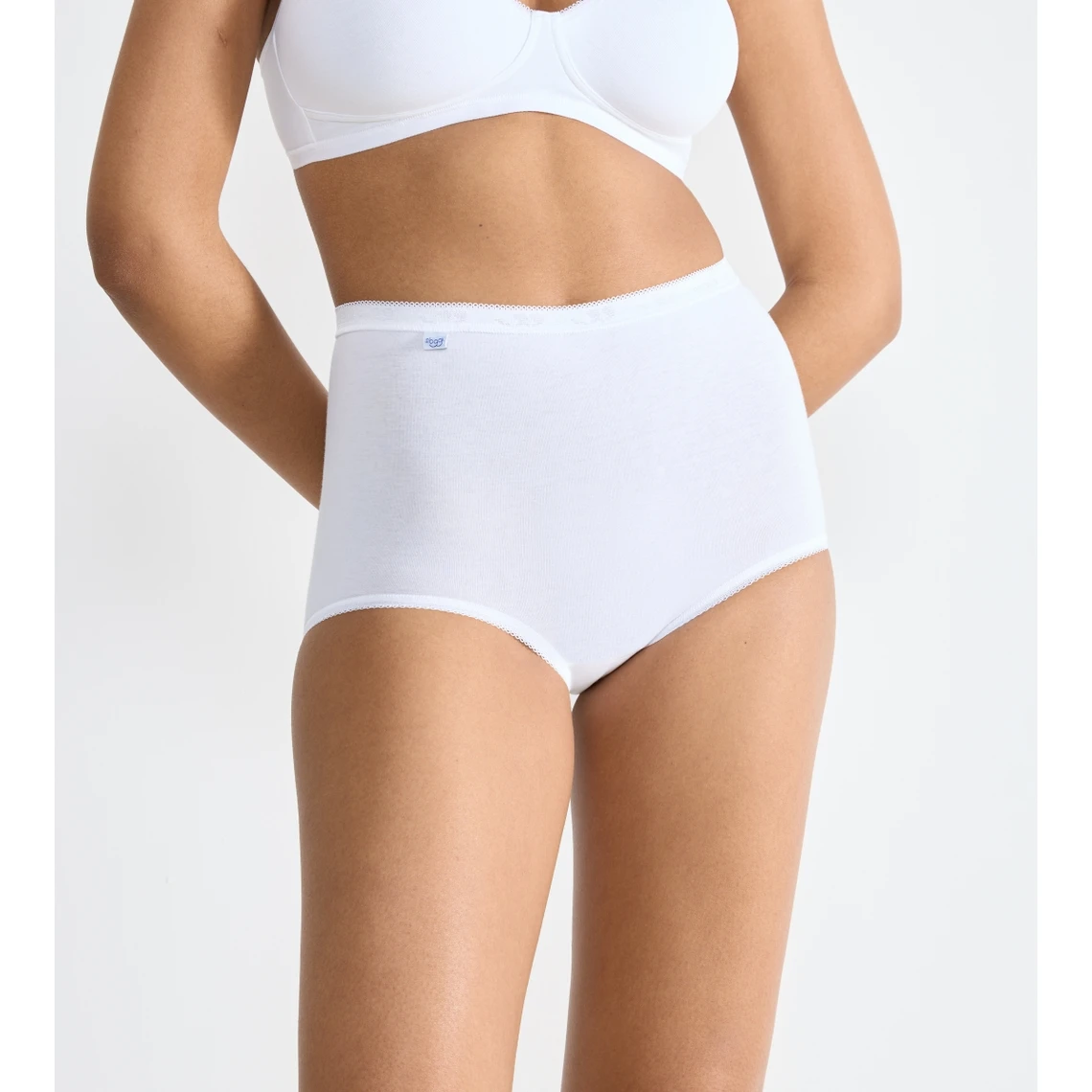 Lot de 3 Culottes Tailles Hautes Sloggi Basic - Confort Coton Blanc 5 Lot de 3 Culottes Tailles Hautes Sloggi Basic - Confort Coton Blanc – Image 3