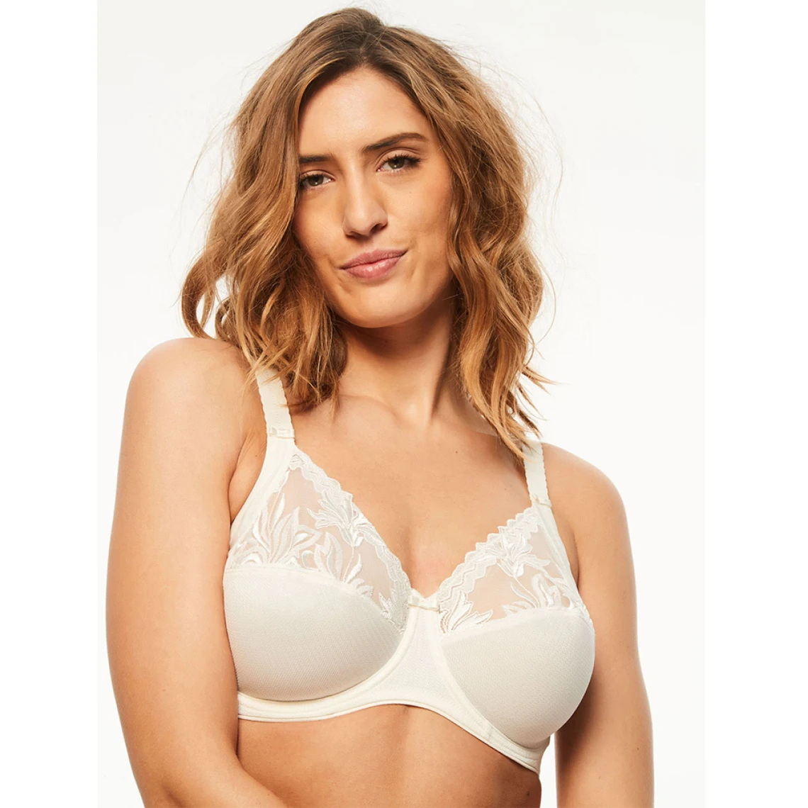 Chantelle Soutien-gorge à Armatures Ivoire 3 Chantelle Soutien-gorge à Armatures Ivoire