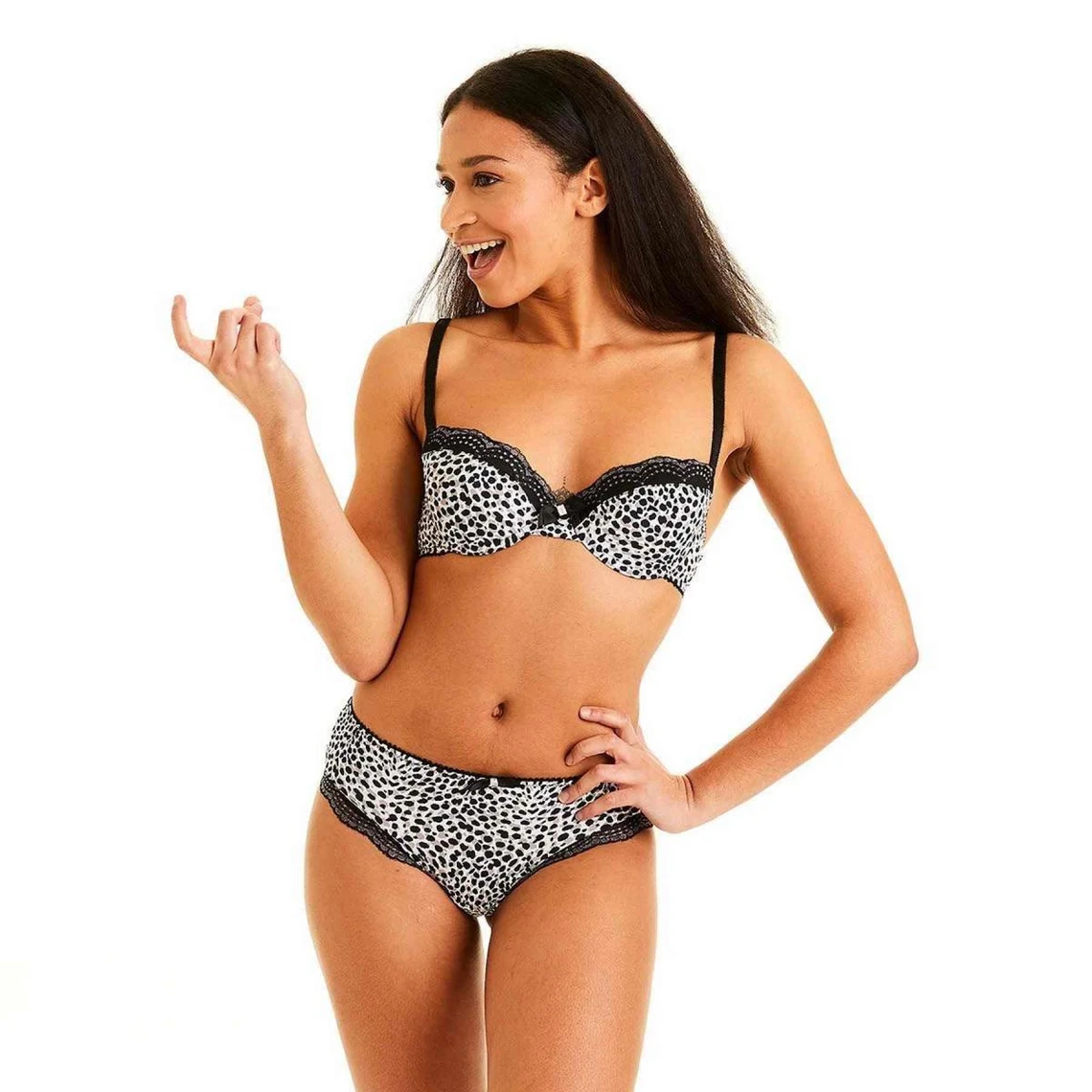 Pomm Poire LIBERTE - Soutien-gorge Ampliforme Armatures Noir 6 Pomm Poire LIBERTE - Soutien-gorge Ampliforme Armatures Noir – Image 4
