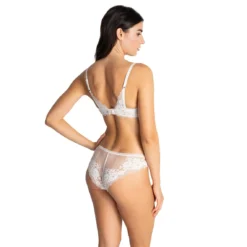 Passionata Soutien-gorge Bandeau à Armatures - Beige 12 Passionata Soutien-gorge Bandeau à Armatures - Beige -FITANCY Boutique soutien gorge bandeau a armatures nina beige 3681273 7993829 29 1140x1140