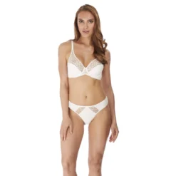 Wacoal LISSE - Soutien-gorge Emboitant à Armatures Blanc -FITANCY Boutique soutien gorge emboitant armatures blanc 1190527 2 1140x1140