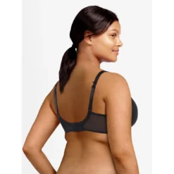 Soutien-gorge Emboitant Armatures Zip - Noir Chantelle- CHIC ESSENTIAL -FITANCY Boutique soutien gorge emboitant armatures noir 3176514 3 1140x1140