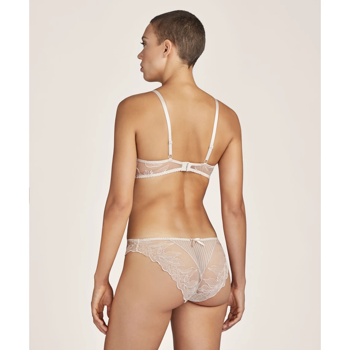 Aubade Fleur de Tattoo - Soutien-gorge Plongeant Armatures Nude 5 Aubade Fleur de Tattoo - Soutien-gorge Plongeant Armatures Nude – Image 3
