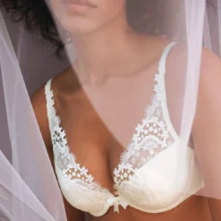 Soutien-gorge Triangle Push-up Armatures Simone Perele WISH Naturel 15 Soutien-gorge Triangle Push-up Armatures Simone Perele WISH Naturel -FITANCY Boutique soutien gorge simone perele wish naturel 1 1197835 5 1140x1140