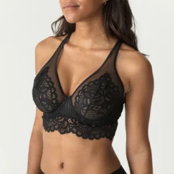 Prima Donna First Night - Soutien-gorge Triangle Plongeant à Armatures 14 Prima Donna First Night - Soutien-gorge Triangle Plongeant à Armatures -FITANCY Boutique soutien gorge triangle plongeant armatures noir 1230189 4 1140x1140
