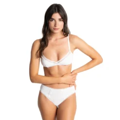 Passionata - Soutien-gorge Triangle Sans Armatures en Coton Doux - Blanc 11 Passionata - Soutien-gorge Triangle Sans Armatures en Coton Doux - Blanc -FITANCY Boutique soutien gorge triangle sans armatures charlotte blanc en coton 3683541 8006739 39 1140x1140