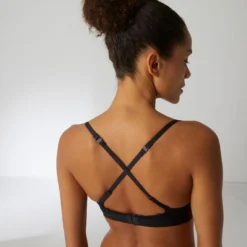 Simone Perele Soutien-gorge Triangle Sans Armatures - Noir Simone Pérèle Essentiel -FITANCY Boutique soutien gorge triangle sans armatures noir 2892326 5 1140x1140