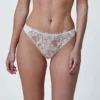 String Motif Floral Blanc - Entice 1 String Motif Floral Blanc - Entice -FITANCY Boutique string blanc 3393994 2 1140x1140