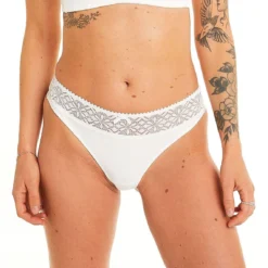 Pomm Poire Palanquin Tanga Ivoire - Lingerie Dentelle Élégante