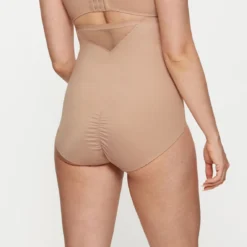 Culotte Taille Haute Sculptante Triumph TRUE SHAPE SENSATION Beige 12 Culotte Taille Haute Sculptante Triumph TRUE SHAPE SENSATION Beige -FITANCY Boutique triumph culotte taille haute sculptante beige 1174539 7 6735cb3ce4435 1140x1140
