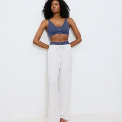 Triumph Soutien-gorge Minimiseur Sans Armature -FITANCY Boutique triumph soutien gorge minimiseur sans armature 3700275 3 68d3b6ac3969e 1140x1140